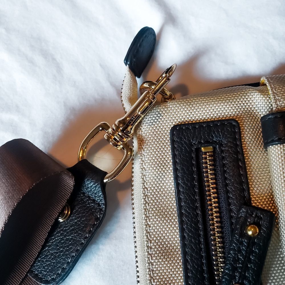 Crossbody Bag  - Picture 5 of 11